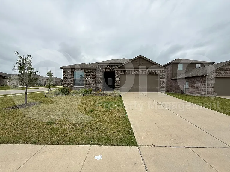 304 Tranquil Ln — Photo 7