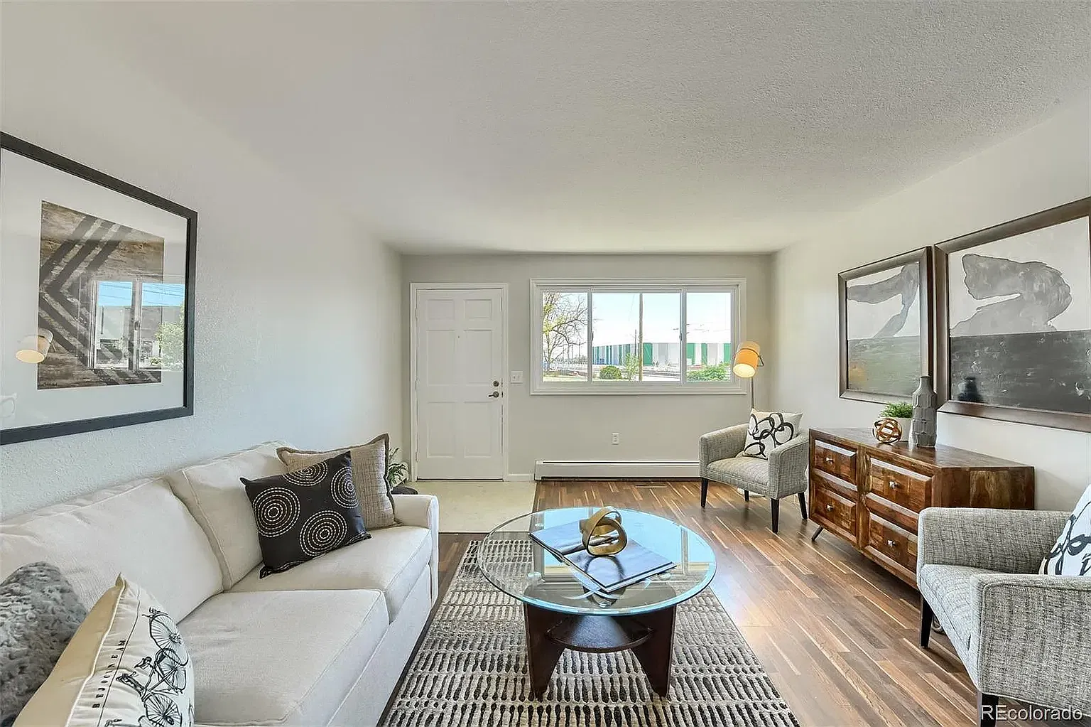 3 bed, 1620 sqft, $2,800 — Photo 3