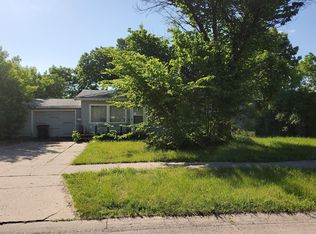 2215 Hoefer Ave, Rapid City, SD 57701