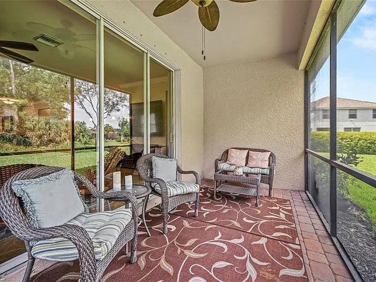 10522 Yorkstone Dr — Photo 27