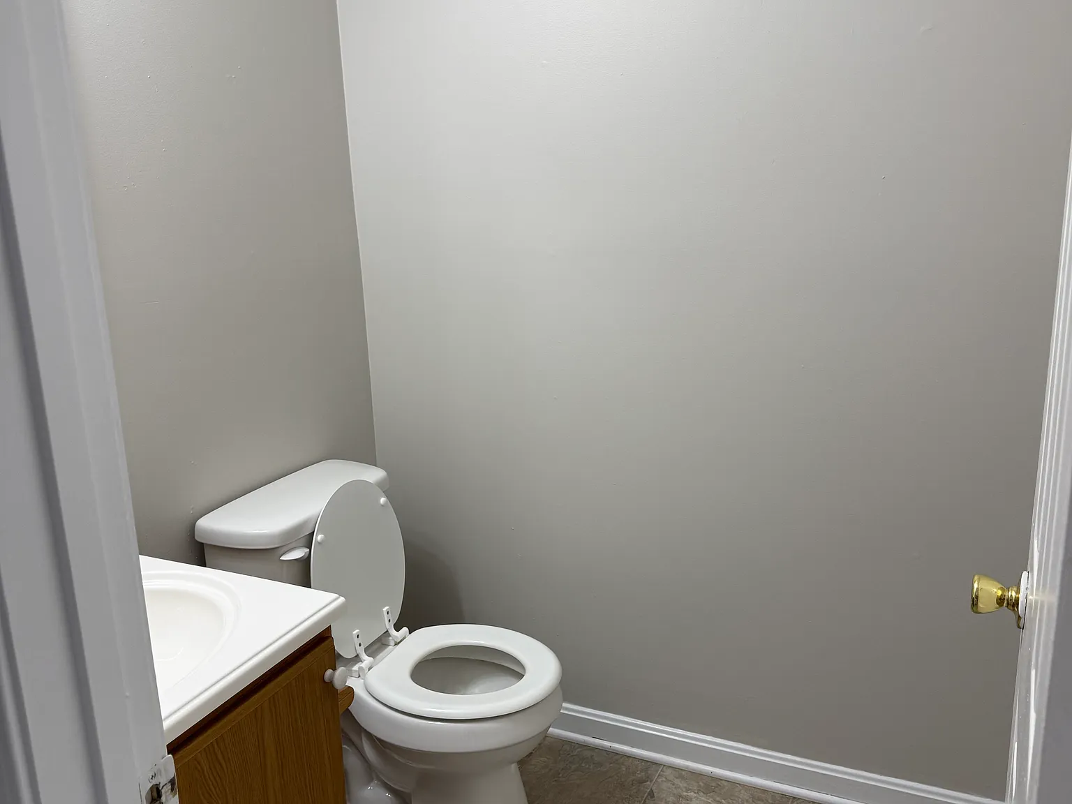 2 bed, 1.5 bath, 1200 sqft, $1,100 — Photo 4