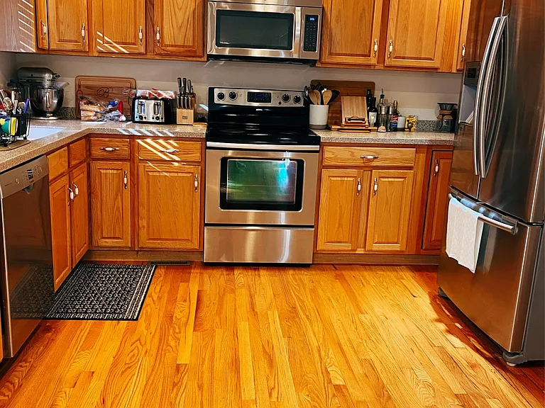 105 Clemson Ct — Photo 4