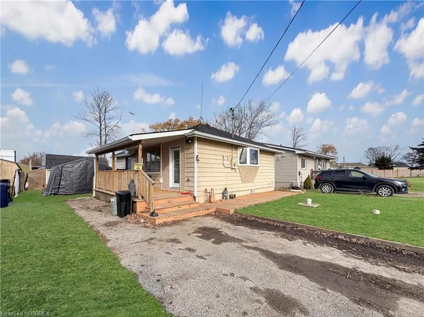 6 Beverly Dr, Haldimand County, ON N0A 1L0