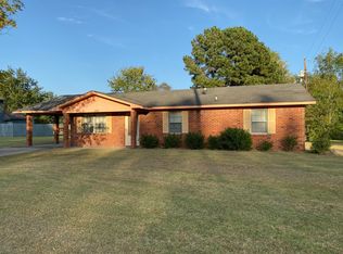 31 Tedford Dr, West Point, MS 39773