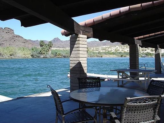 Private cabana