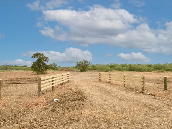 W County Road 465, Gonzales, TX 78629