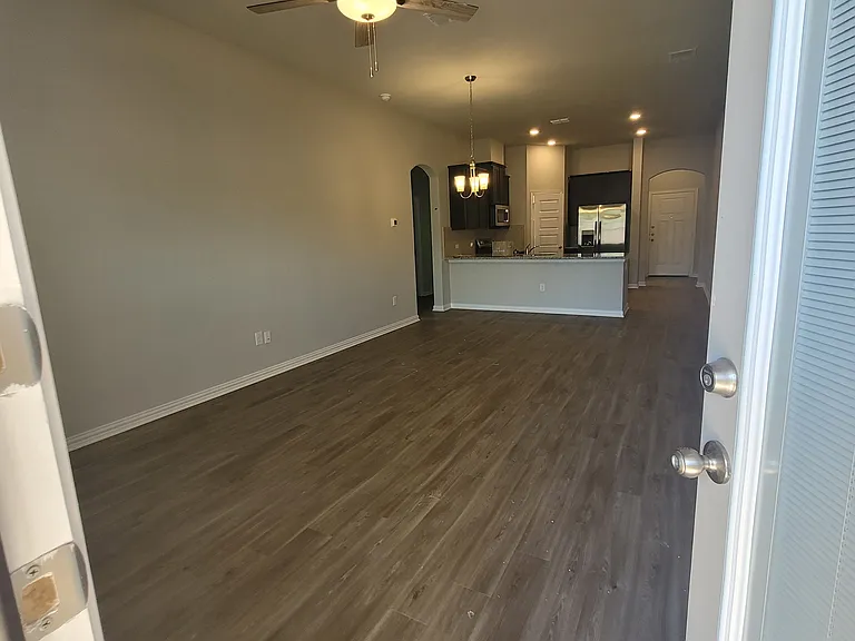 9318 Clark Cv — Photo 20