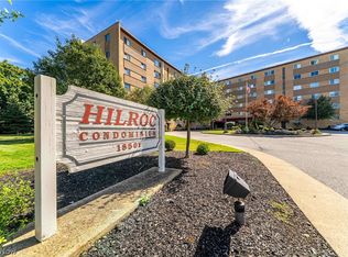 18501 Hilliard Blvd APT 413, Rocky River, OH 44116