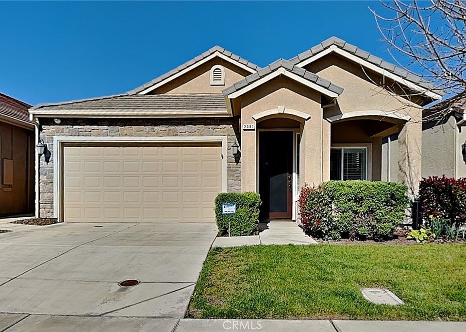 1st image of 2091 State St