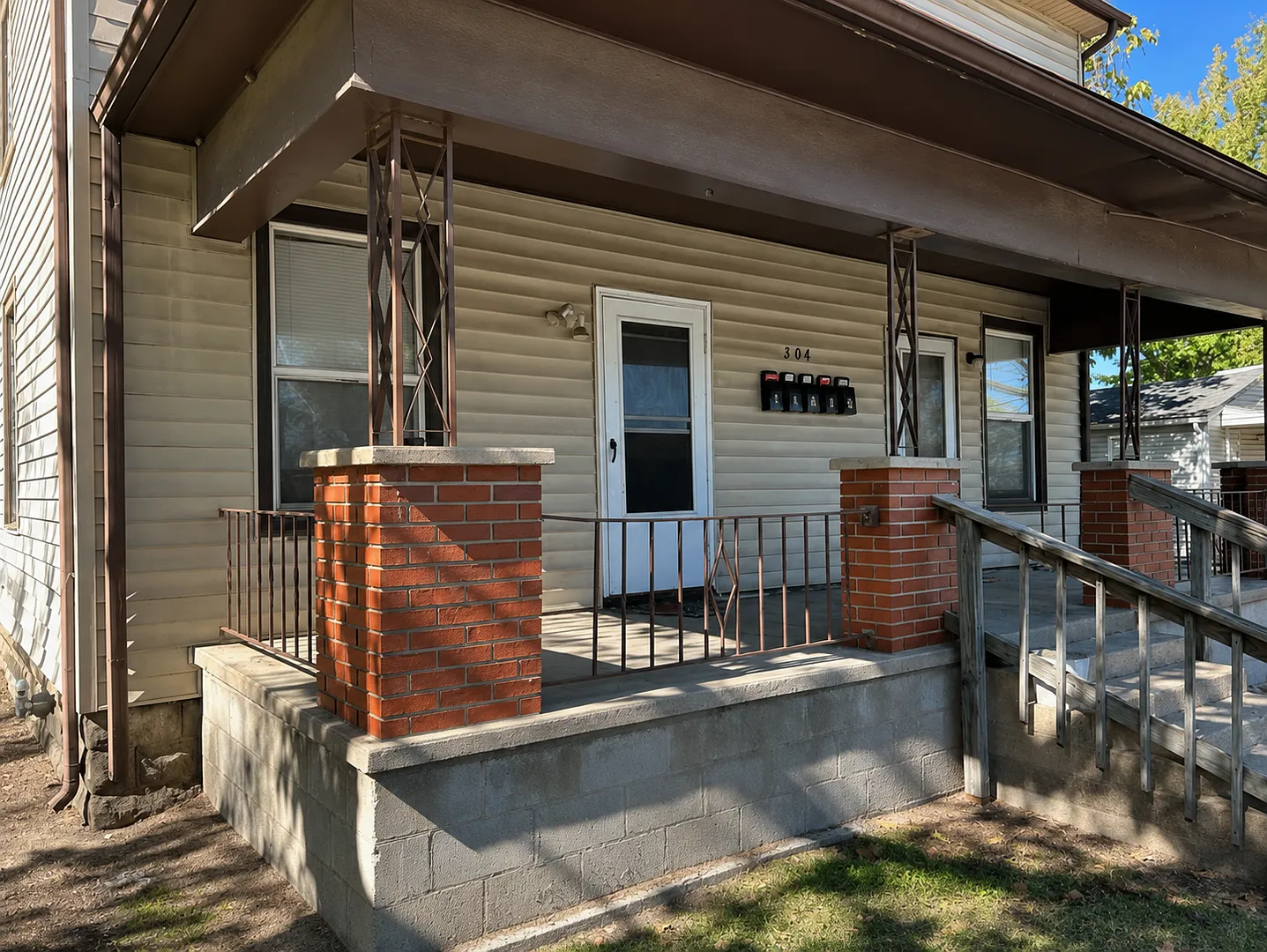 Updated 1-bed 1-Bath apartment in Webb City — Photo 1