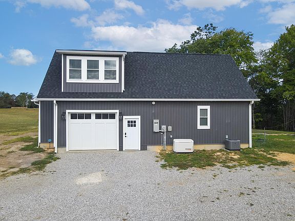 3rd image of 495 State Highway 1470