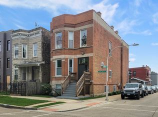 2825 W Walnut St, Chicago, IL 60612