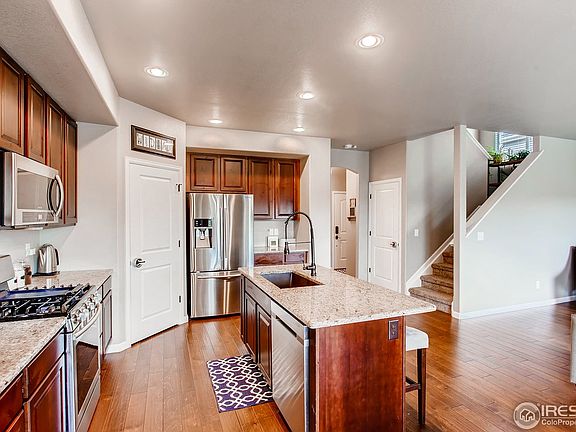 5th image of 1714 Sunset Cir