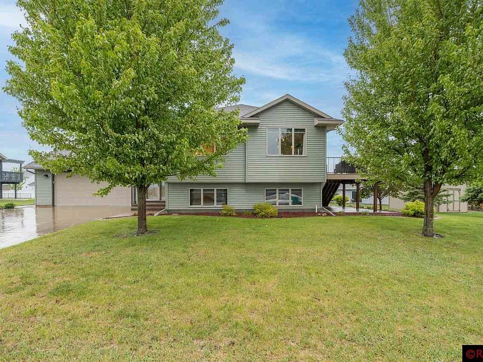 1st image of 68 Balsam Cir