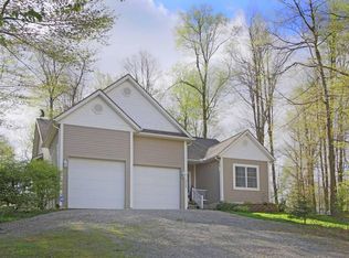252 Westmoreland Dr, Howard, OH