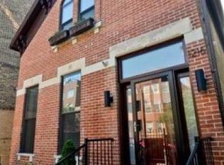 1216 N Wolcott Ave, Chicago, IL 60622