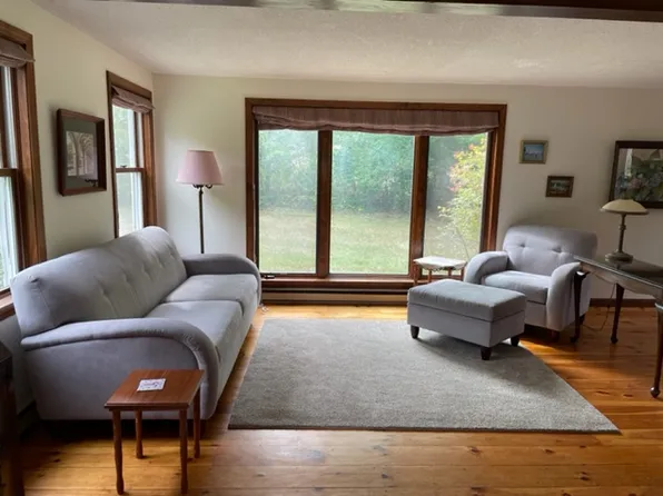 (undisclosed Address), Montague, MA 01351