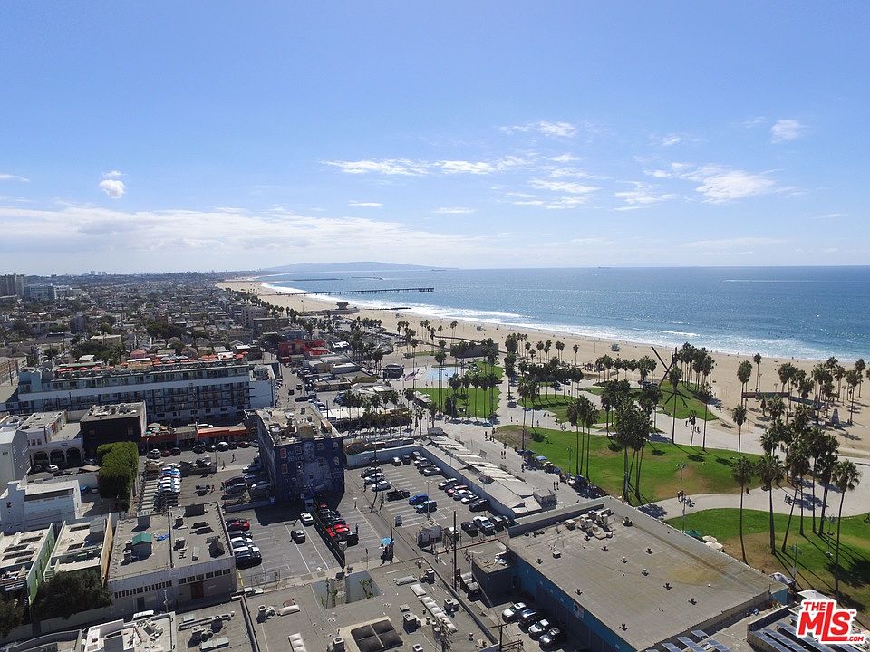 2nd image of 22 Horizon Ave