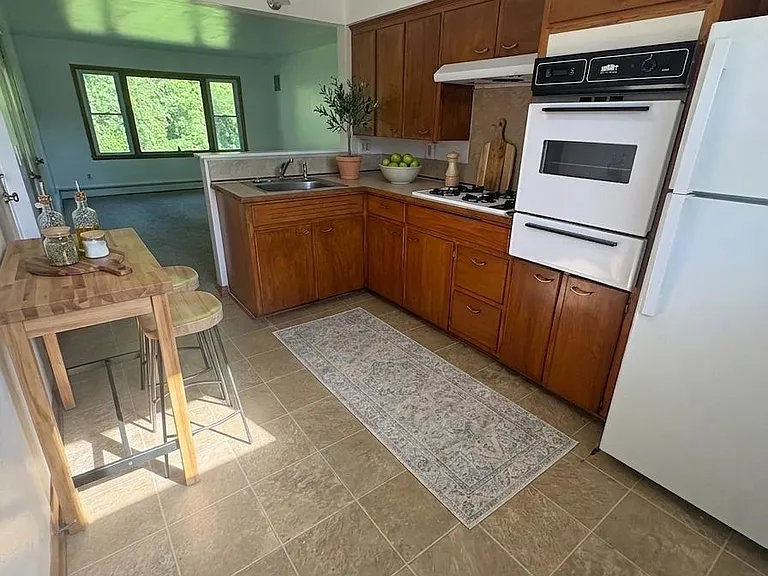 108 Brewer Dr #5 — Photo 5