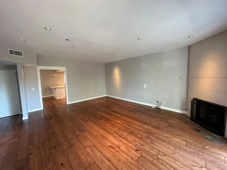 8150 Manitoba St #2 — Photo 10