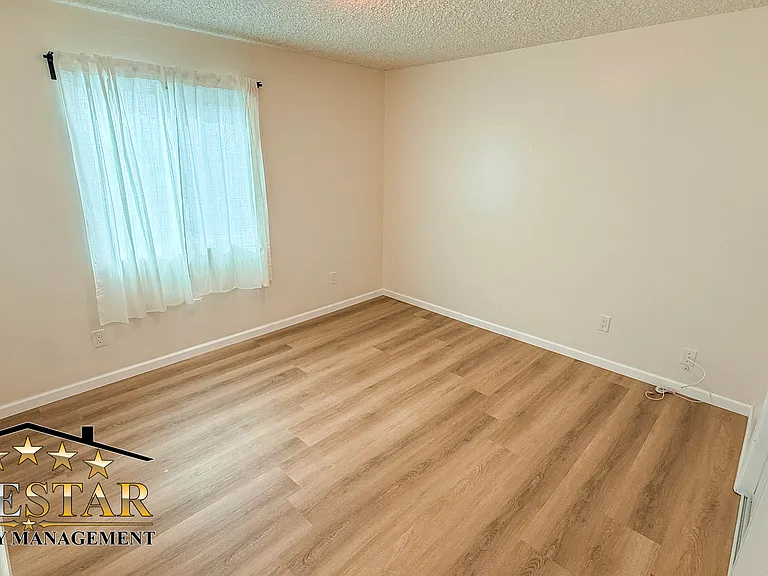 3815 Mitchell Ave #A — Photo 14