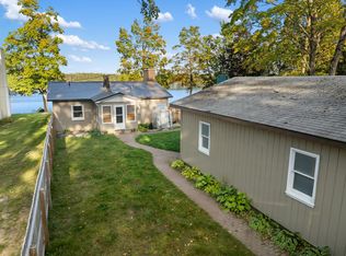 4852 Hiawatha Dr, Cheboygan, MI 49721