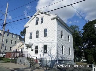 43 Commodore St, Providence, RI 02904