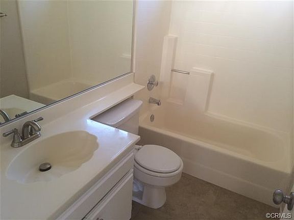 5th image of 4214 Nashville St