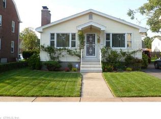 128 Gilman St, Hartford, CT 06114