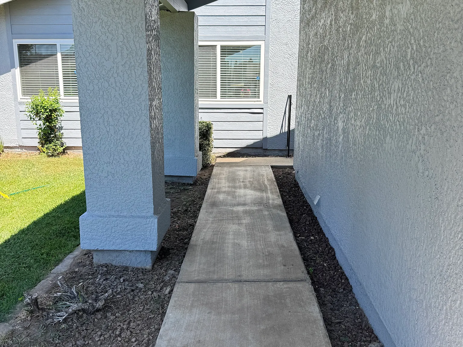 3 bed, 1148 sqft, $2,450 — Photo 2