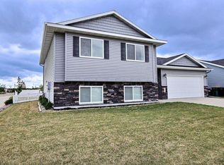 3586 8th St E, West Fargo, ND 58078