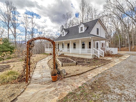 4th image of 109 Paradise Cir