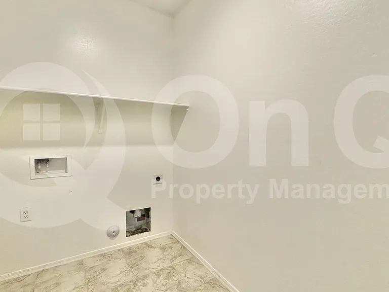 1172 W Paradise Way — Photo 14