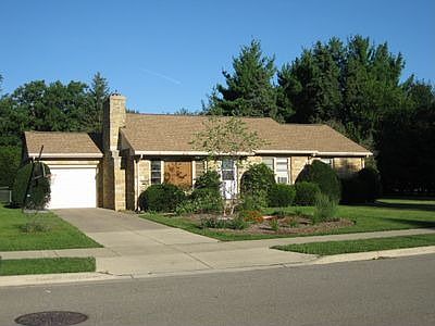 1st image of 212 Westlawn Ave
