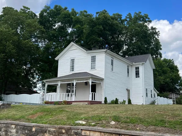 504 Atlanta Ave, Sheffield, AL 35660