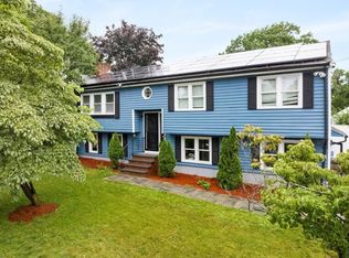 7 Alyssum Dr, Billerica, MA 01821
