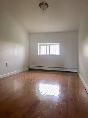 Rented by City Connections Realty | media 21