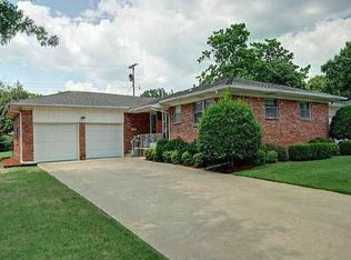 11421 E 4th Pl, Tulsa, OK 74128