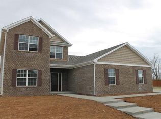 2944 Town Branch Rd, Lexington, KY 40511