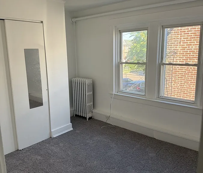 936 Simpson St #2 — Photo 5