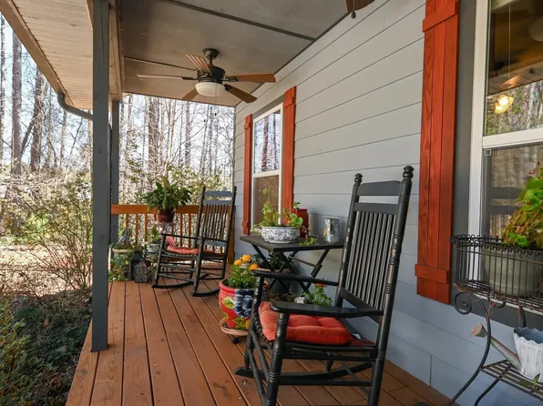 970 N Holcomb Dr, Martin, GA 30557