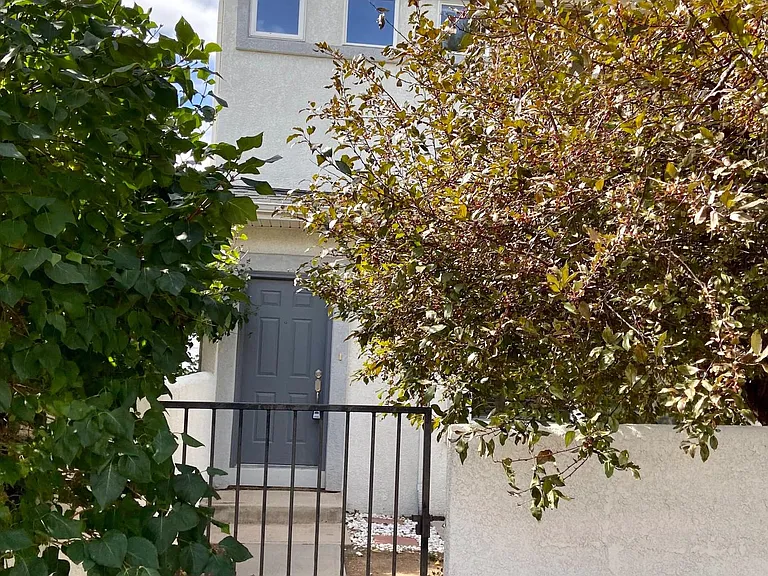 4565 Prestige Point — Photo 2