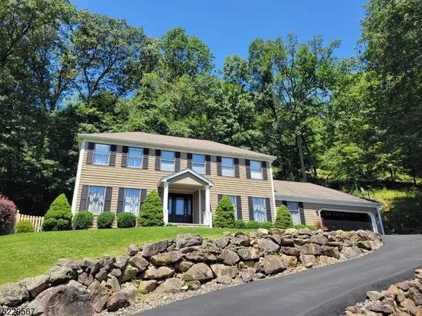 26 Fairway Trl, Sparta Twp., NJ 07871
