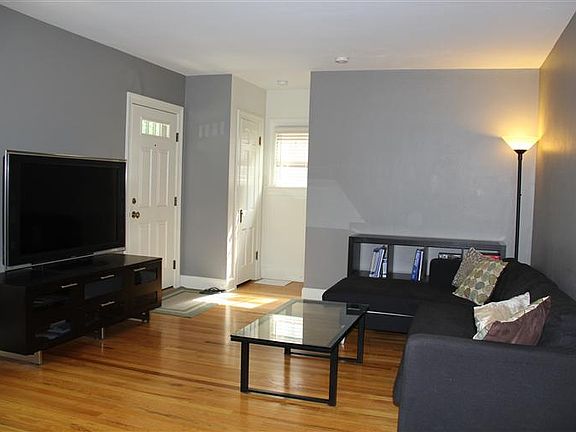 5th image of 1110 Brooklyn Ave