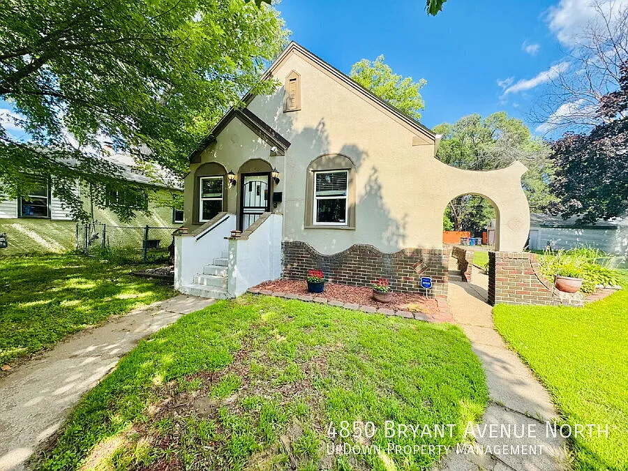 4850 Bryant Ave N