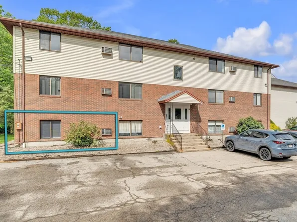 50 Juniper Rd #1C, North Attleboro, MA 02760