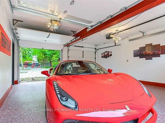 4th image of 1540 Mississauga Rd