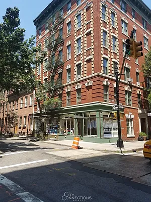 Rented by City Connections Realty | media 12