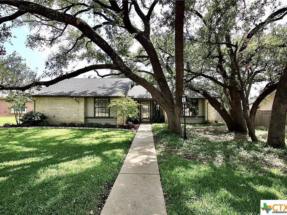 1st image of 2213 Canyon Creek Dr