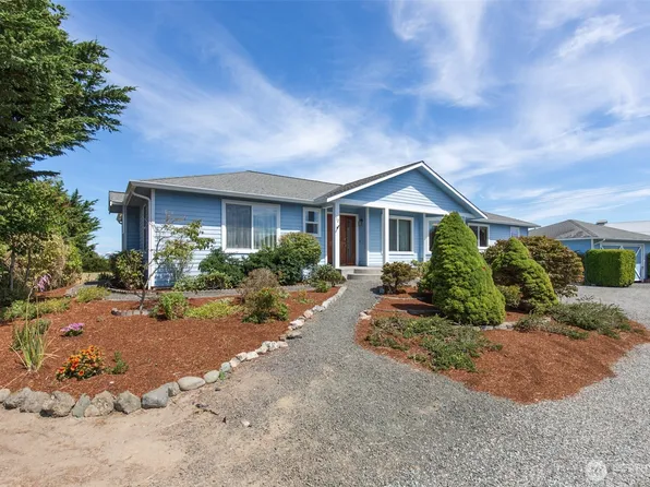12 Tulip Lane, Sequim, WA 98382